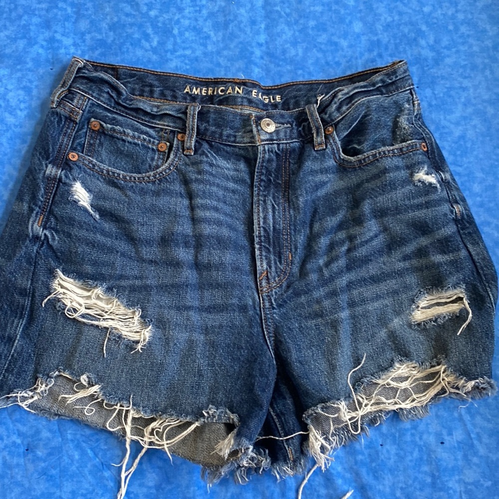 American Eagle jean shorts size 10